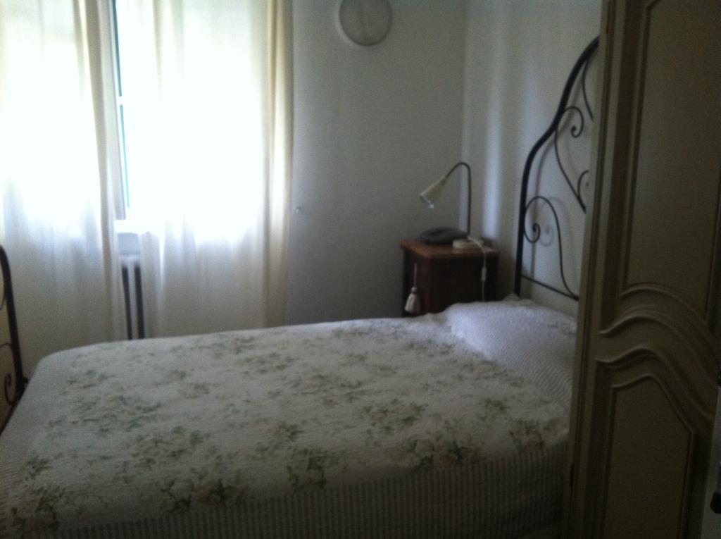 Hotel Pensione Moderna โบนัสโซลา ห้อง รูปภาพ